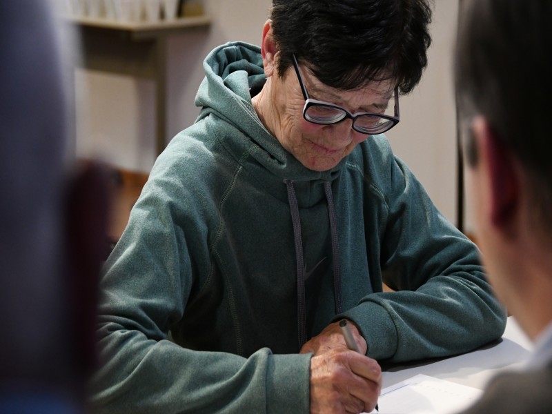 Más escrituras sociales para vecinos de la ciudad