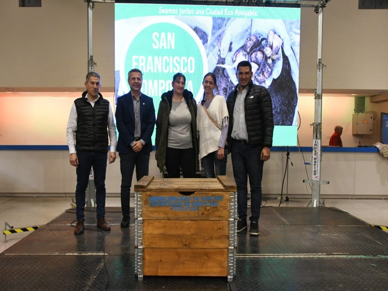 San Francisco composta” por el cuidado del medio ambiente