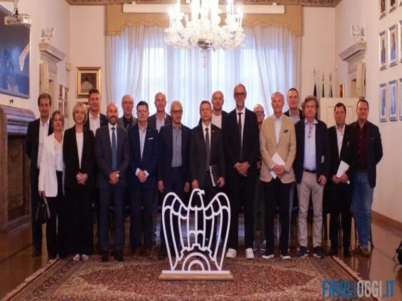 Bernarte se reunió con empresarios de Udine y visitó laboratorios de la industria 4.0