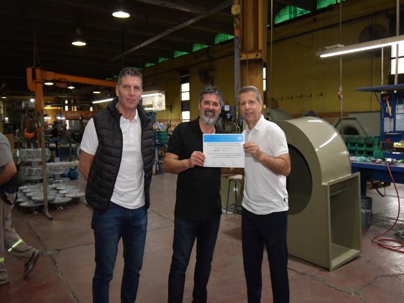 El municipio reconoce a empresas locales con créditos impositivos