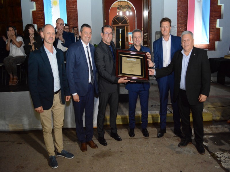 Bernarte participó de la celebración de los 165 años de creación del Departamento San Justo