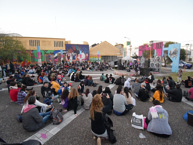 Fin de semana lleno de actividades en San Francisco: boxeo, música, teatro y encuentros al aire libre