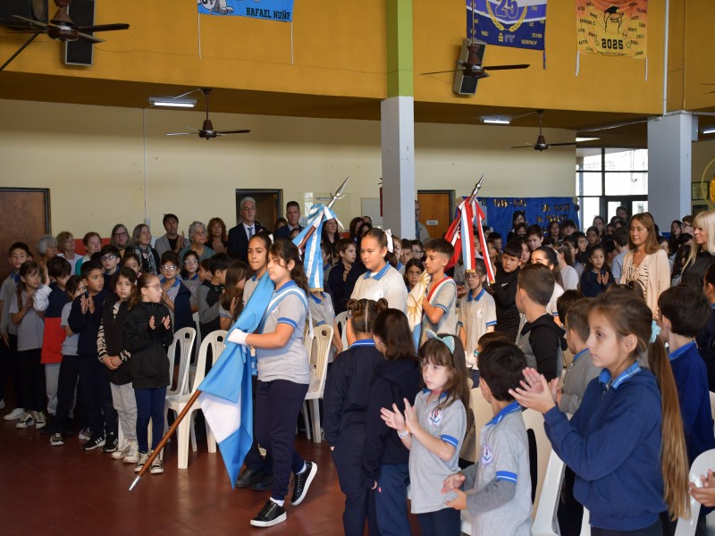 La Escuela Rafael Núñez celebró su 90° aniversario con emoción, historia y compromiso con la educación