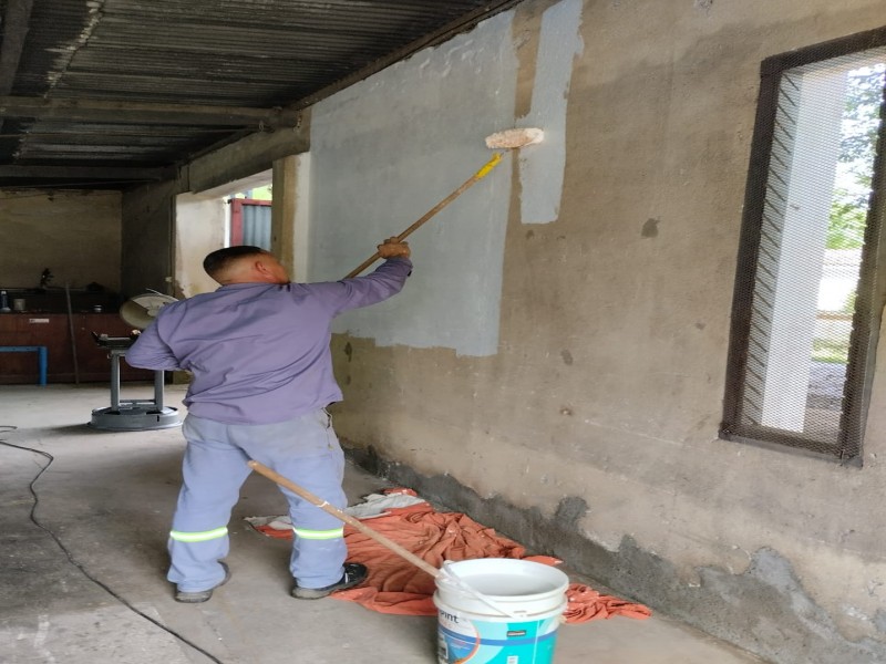 Realizan tareas de mantenimiento en la planta potabilizadora de Amos