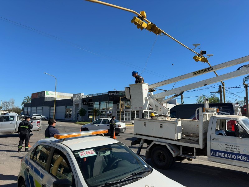 Comenzó la instalación del sistema LPR de lectora de matrículas y seguridad vehicular en la ciudad