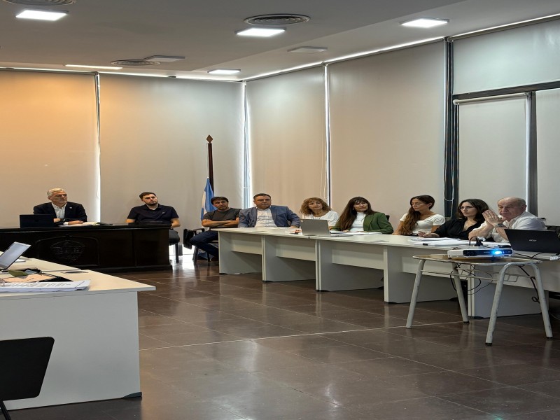 La Municipalidad presentó su presupuesto 2026: reducción de tasas del 30% a comercios, descuentos del 55% a contribuyentes, beneficios a jubilados y plan de obras