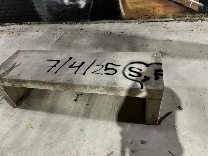 Injustificable acto de vandalismo en el Pasaje Cornaglia