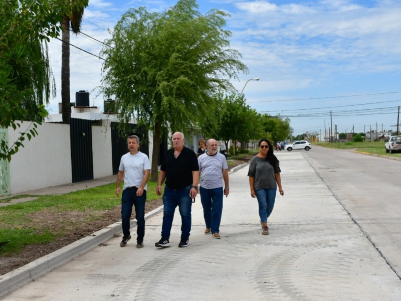 Bernarte habilitó la pavimentación de la calzada este de avenida Trigueros