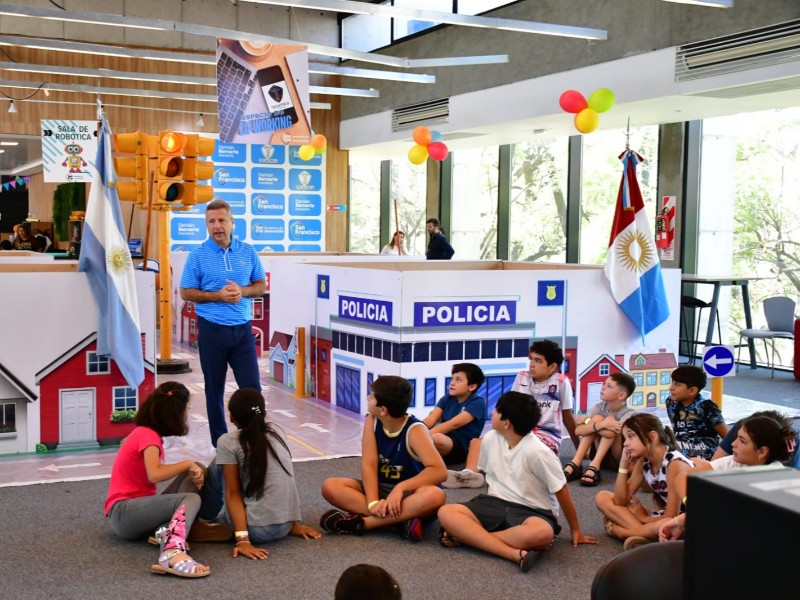Culminó la primera semana de la Escuelita Tecnológica de Verano en Tecnoteca