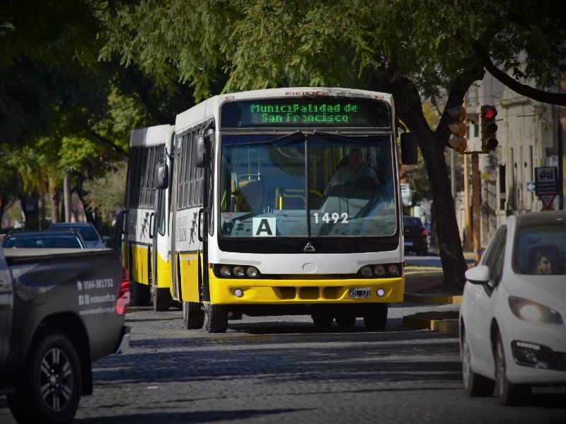A partir del lunes se normaliza la circulación del transporte urbano de pasajeros