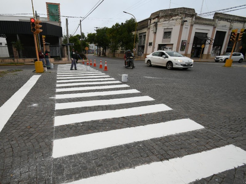 El municipio continuó con distintas tareas de mantenimiento por la ciudad