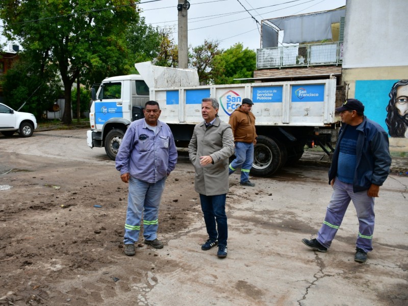 Se intervienen distintos espacios públicos en barrio Roque Sáenz Peña