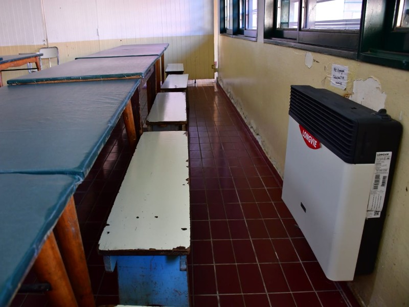 San Francisco: la Municipalidad asegura aulas climatizadas y seguras en la Escuela 2 de Abril